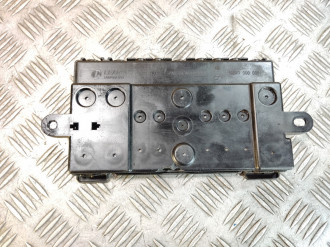 Блок предохранителей моторный Land rover Range rover iv 2013-2021