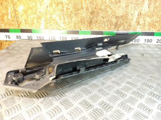 Обшивка багажника правая Land rover Range rover iv 2013-2021