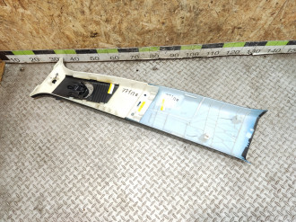 Обшивка стойки правая Land rover Range rover iv 2013-2021