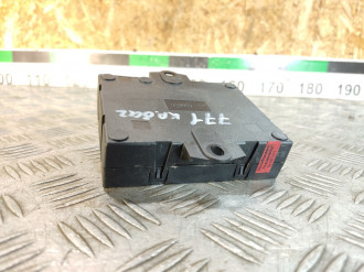 Блок управления доводчиком двери Land rover Range rover iv 2013-2021