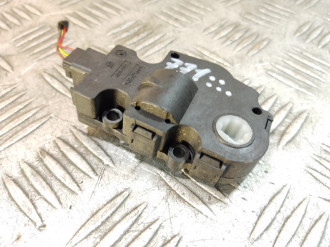 Моторчик заслонки отопителя Land rover Range rover iv 2013-2021