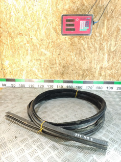 Уплотнитель двери передней правой Land rover Range rover iv 2013-2021