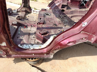 Порог со стойкой левой Land rover Range rover iv 2013-2021