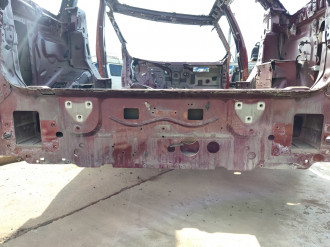 Панель задняя Land rover Range rover iv 2013-2021