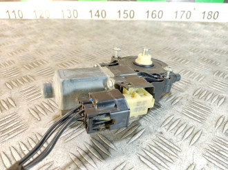 Моторчик стеклоподъемника правый задний Land rover Range rover iv 2013-2021