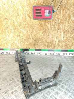 Кронштейн бампера заднего Land rover Range rover iv 2013-2021