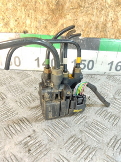 Блок клапанов Land rover Range rover iv 2013-2021