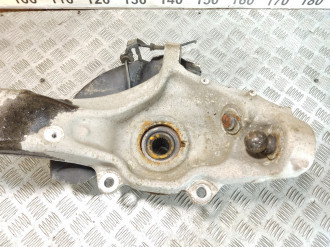 Кулак поворотный передний левый Land rover Range rover iv 2013-2021