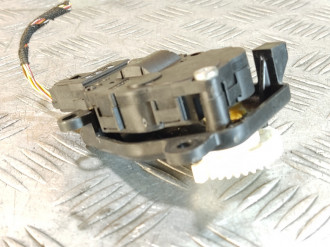 Моторчик заслонки отопителя Land rover Range rover iv 2013-2021