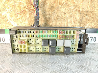 Блок предохранителей салонный Land rover Range rover iv 2013-2021