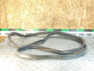 Уплотнитель багажника Land rover Range rover iv 2013-2021