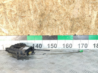 Доводчик Land rover Range rover iv 2013-2021