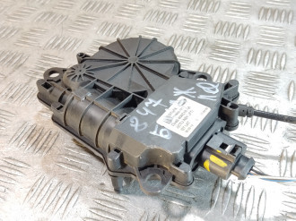 Доводчик Land rover Range rover iv 2013-2021