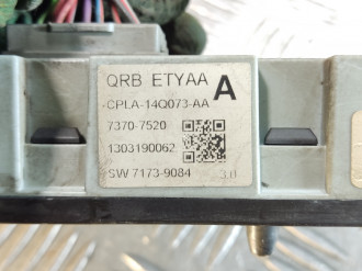 Блок предохранителей на батареи Land rover Range rover iv 2013-2021