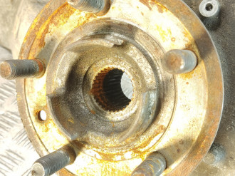 Кулак поворотный передний правый Land rover Range rover iv 2013-2021