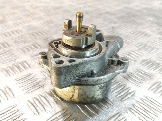 Насос вакуумный Land rover Range rover iv 2013-2021