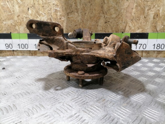 Кулак поворотный передний правый Lexus Rx 1998 2003