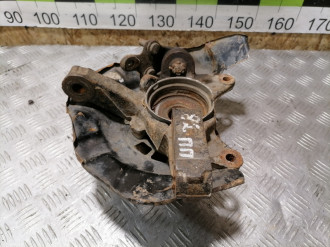 Кулак поворотный передний правый Lexus Rx 1998 2003