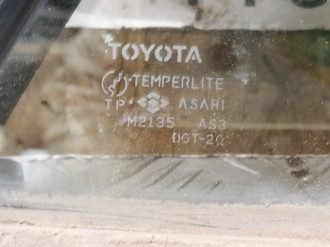 Стекло двери задней правой форточка Lexus Rx 1998 2003