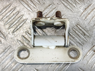 Петля багажника правая Lexus Rx 1998 2003