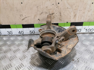 Кулак поворотный передний правый Lexus Rx 1998 2003