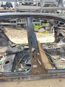 Порог со стойкой правой Lexus Ls 2006-2017