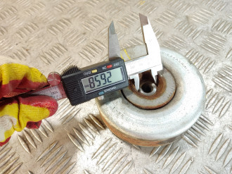 Ролик Lexus Ls 2006-2017