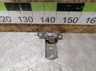 Петля двери задней левой нижняя Lifan Solano 2010-2016