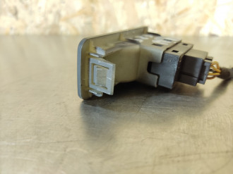 Кнопка стеклоподъемника Lifan X60 2012-2021