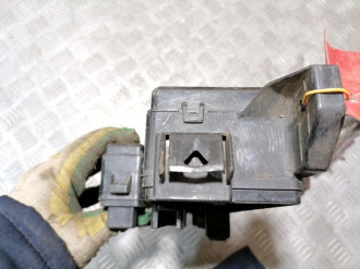 Блок предохранителей моторный Mazda Mpv LW ЛВ