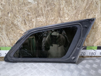 Стекло кузовное глухое заднее левое Mazda Cx7 2007-2012