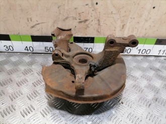 Кулак поворотный передний правый Mazda Cx7 2007-2012
