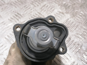 Корпус термостата Mazda 3 BK бк