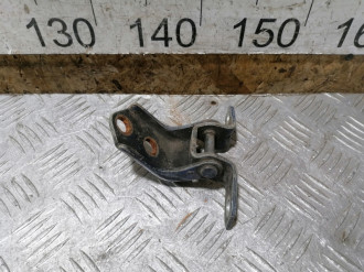 Петля двери передней правой верхняя Mazda Cx7 2007-2012