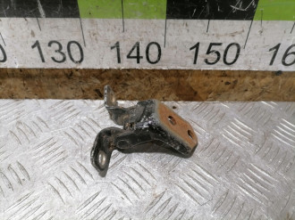 Петля двери задней правой нижняя Mazda Cx7 2007-2012