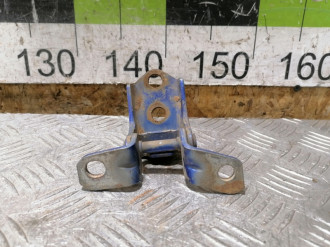 Петля двери задней правой нижняя Mazda Cx7 2007-2012