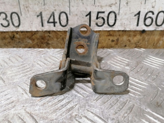 Петля двери передней правой верхняя Mazda Cx7 2007-2012