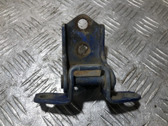Петля двери передней правой верхняя Mazda Cx7 2007-2012