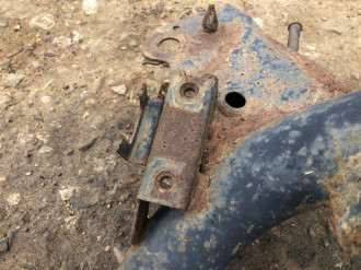 Балка подмоторная Mazda Mpv LW ЛВ