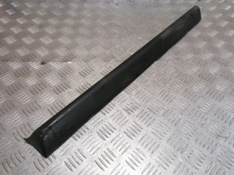 Молдинг двери передней левой Mazda Cx7 2007-2012