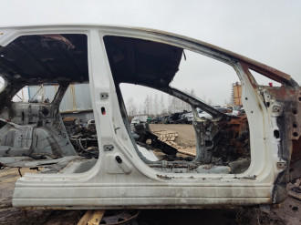 Порог со стойкой правой Mazda Cx7 2007-2012