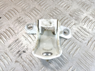 Петля двери задней правой верхняя Mazda Cx7 2007-2012