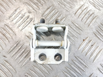 Петля багажника правая Mazda Cx7 2007-2012