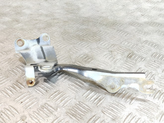 Петля капота левая Mazda 3 BL БЛ