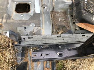 Порог со стойкой правой Mazda Cx7 2007-2012