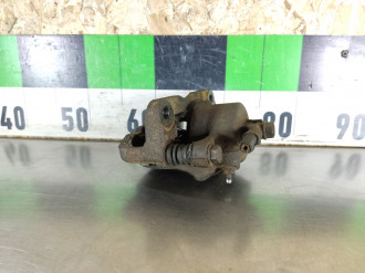 Суппорт передний правый Mazda Carol 2004-2009