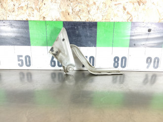 Петля капота левая Mazda Carol 2004-2009