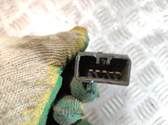 Кнопка аварийной сигнализации Mazda Mpv LW ЛВ