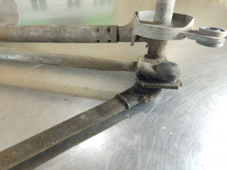 Трапеция стеклоочистителя Mazda Carol 2004-2009