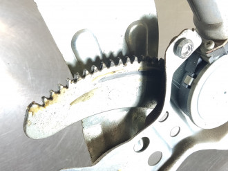 Стеклоподъемник задний правый Mazda Carol 2004-2009